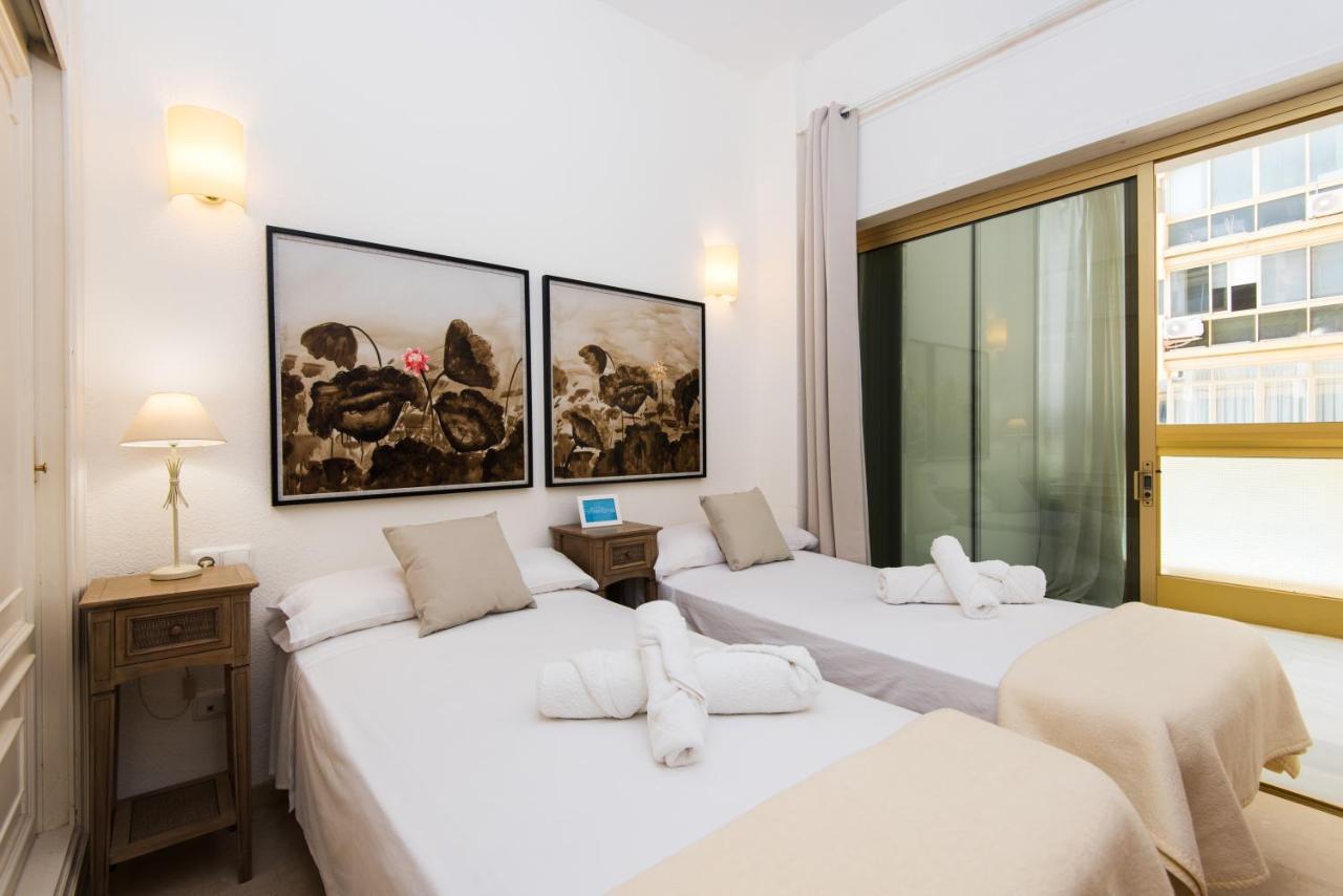 Rentandhomes Beachfront Marbella Center Buitenkant foto
