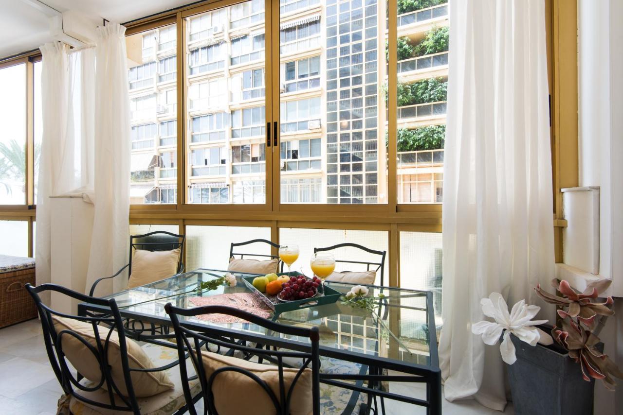 Rentandhomes Beachfront Marbella Center Buitenkant foto