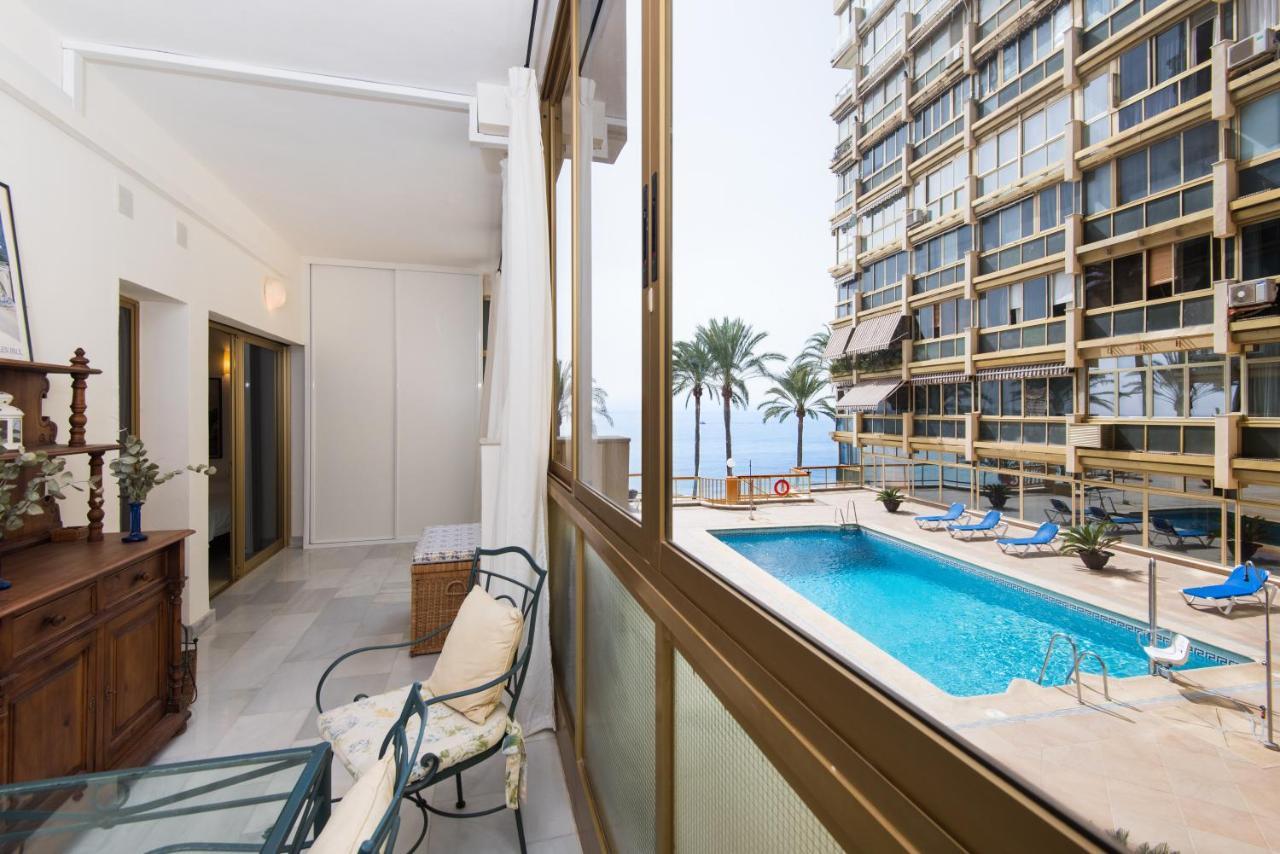 Rentandhomes Beachfront Marbella Center Buitenkant foto