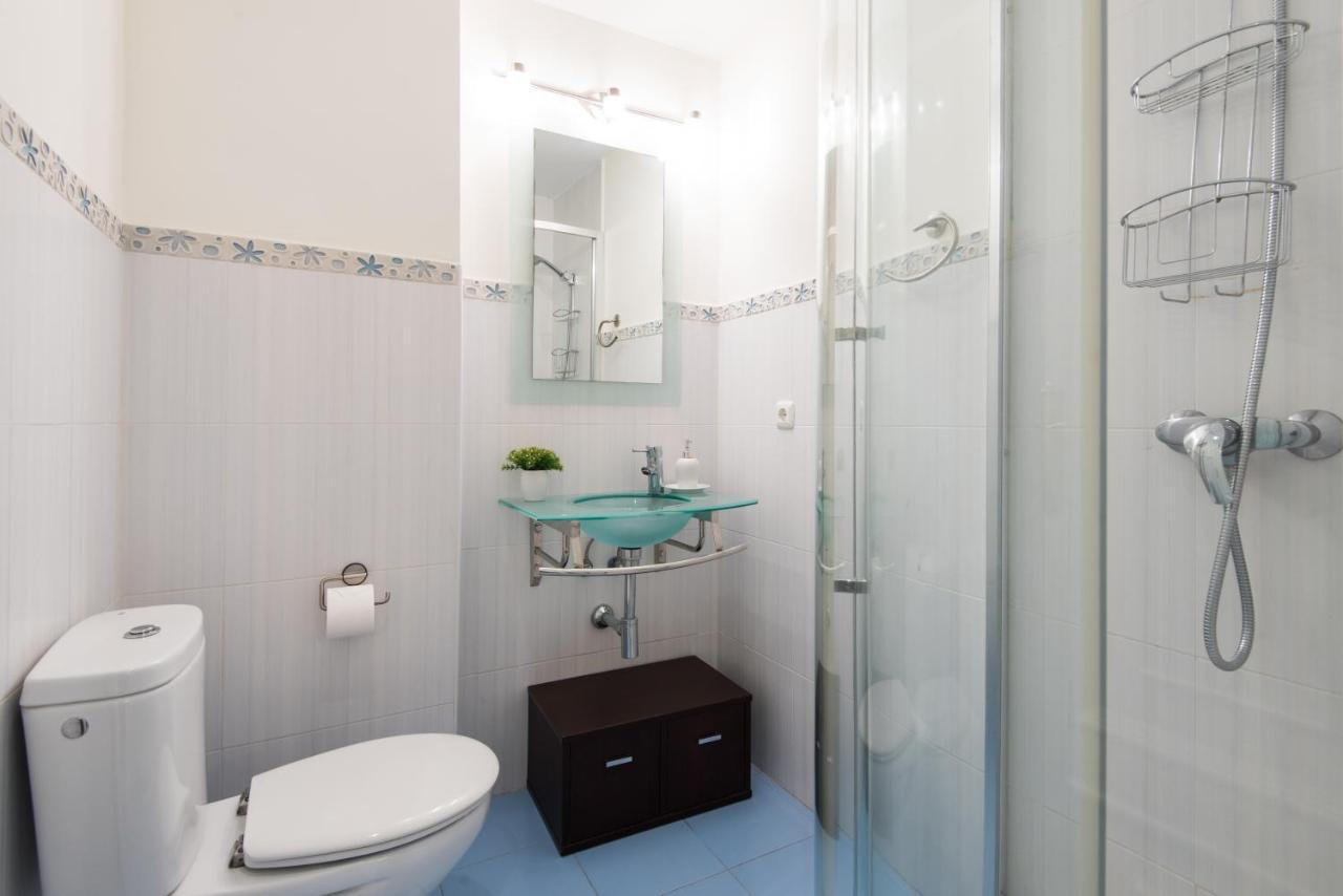 Rentandhomes Beachfront Marbella Center Buitenkant foto