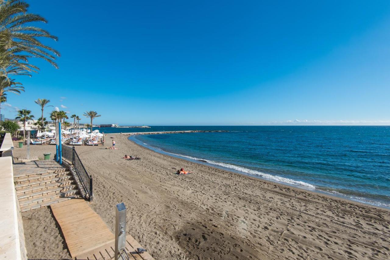 Rentandhomes Beachfront Marbella Center Buitenkant foto